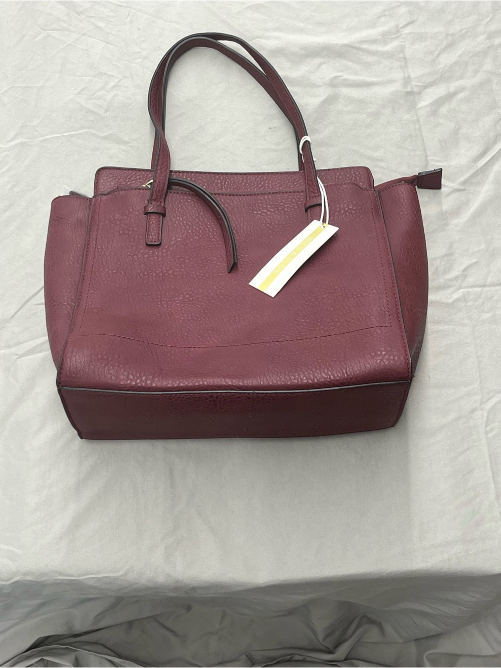 Nico & Olive Structured Women's Tote Bag in Wine Red New with Tags